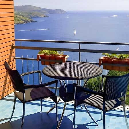 Hotiday Room Collection - Porto Azzurro 카폴리베리 외부 사진