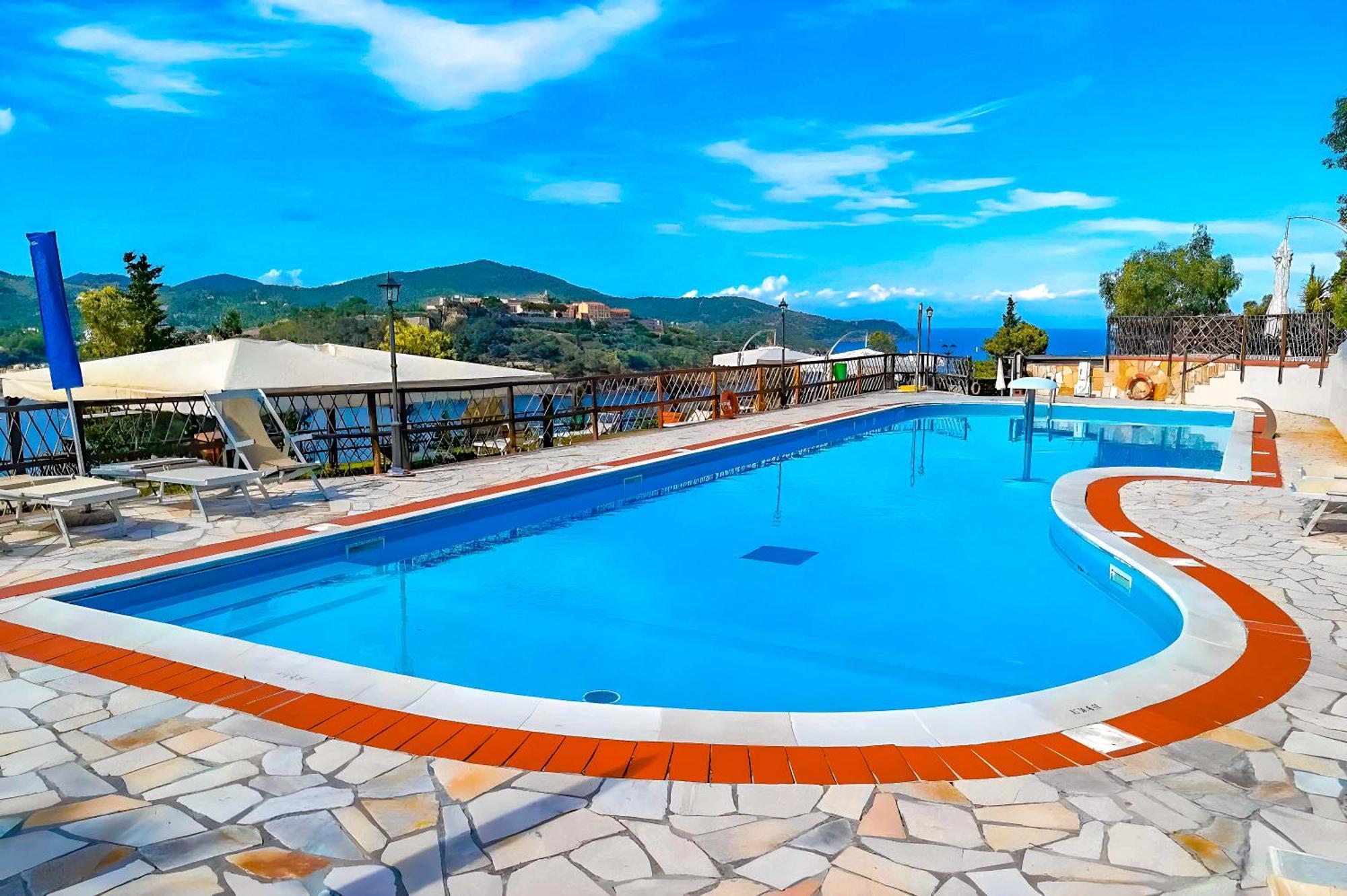 Hotiday Room Collection - Porto Azzurro 카폴리베리 외부 사진