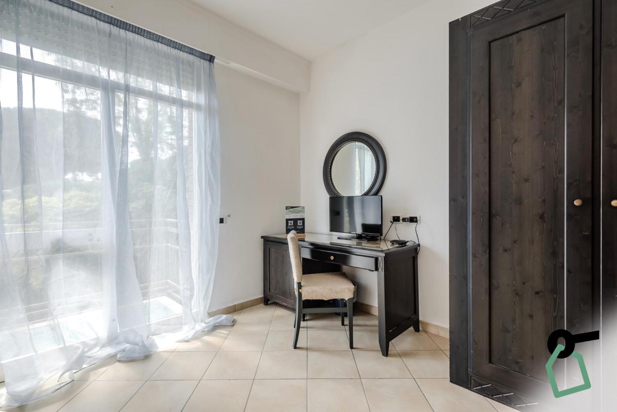 Hotiday Room Collection - Porto Azzurro 카폴리베리 외부 사진